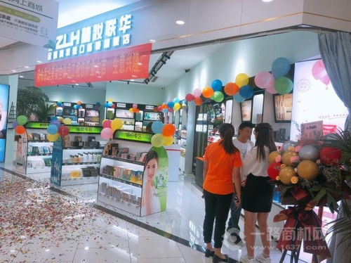 精妆联华美妆市场深度解析 化妆品零售加盟的潜力之选